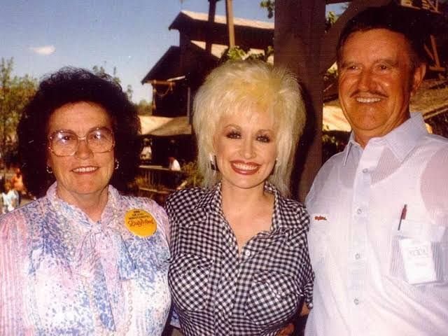 Dolly Parton's Parents: What to Know About Robert Lee and Avie Lee Parton